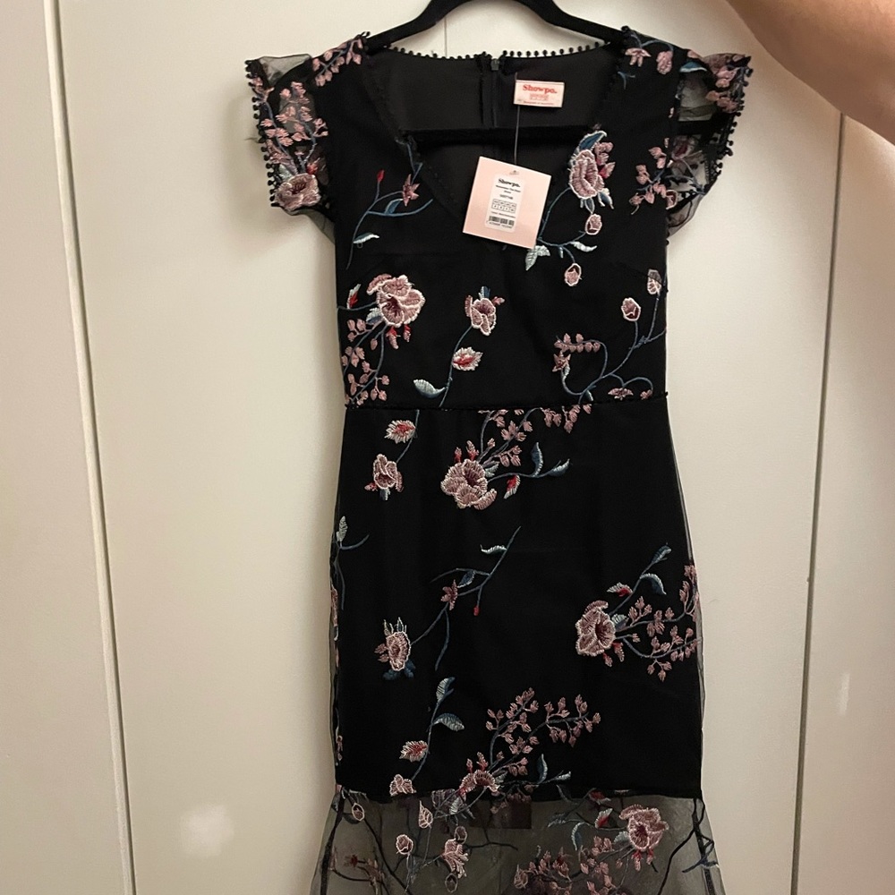 Midi black dress with floral print detail